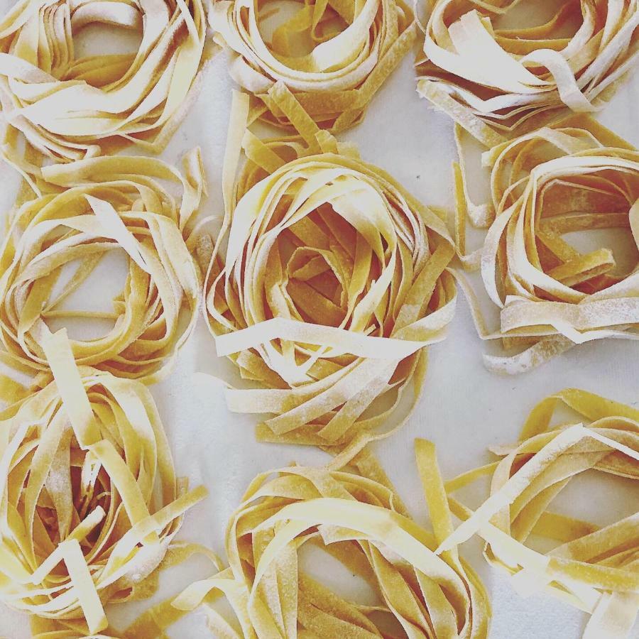 Albergo Ristorante Letizia キウージ・デッラ・ヴェルナ エクステリア 写真